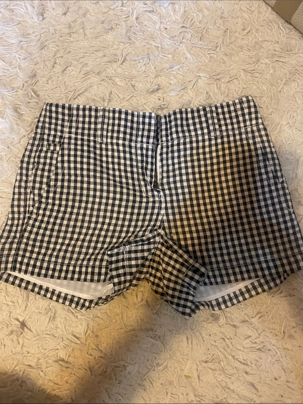 Size 00 Ladies Vineyard Vines Shorts